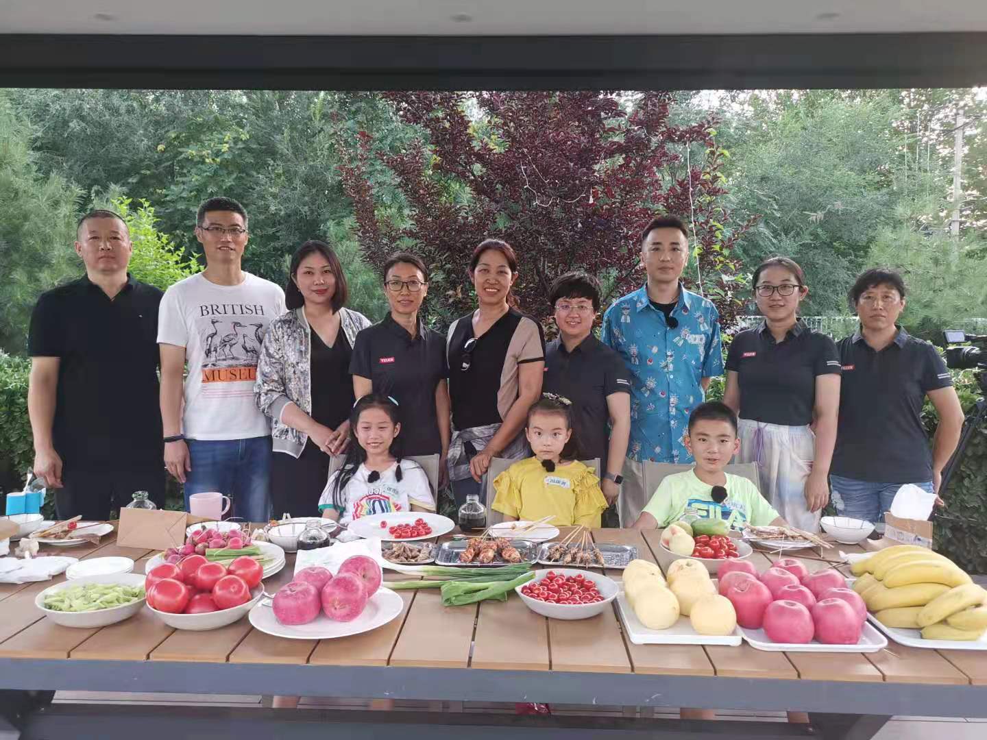 2021年7月，參與由中國(guó)兒童中心監制的(de)《小鮮廚 在(zài)我家》節目制作工作，負責節目商務合作方案。